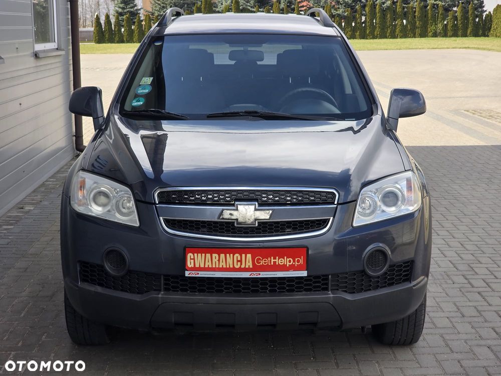 Chevrolet Captiva 2.4 LS 5os - 3