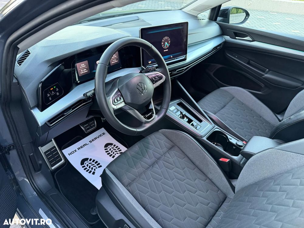 Volkswagen Golf - 4