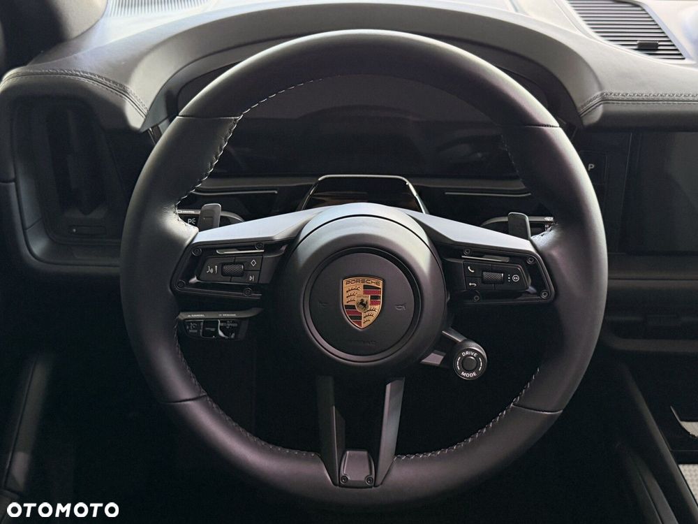 Porsche Cayenne - 28