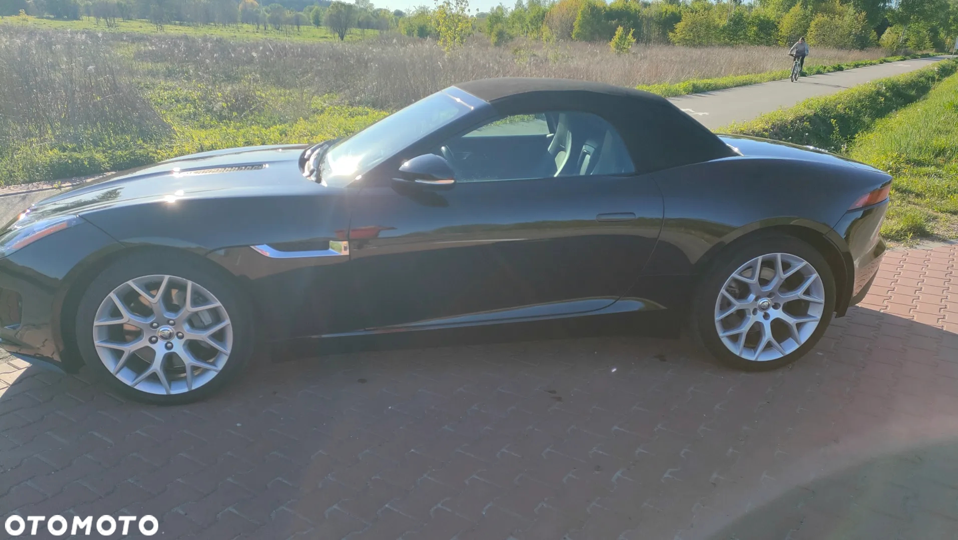Jaguar F-Type Cabriolet - 3