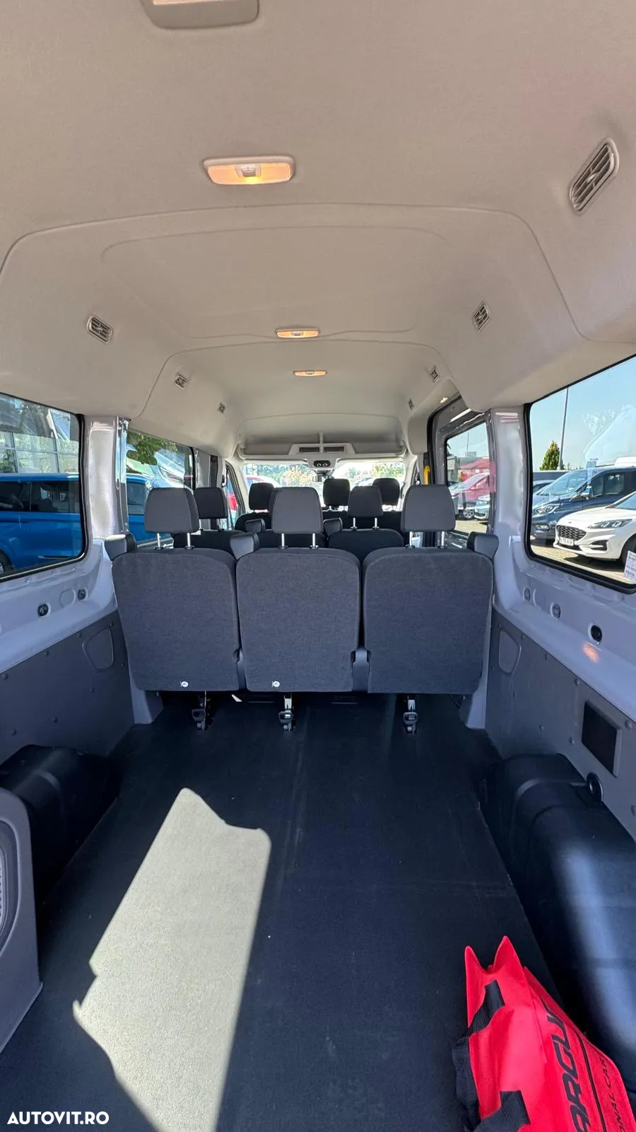 Ford Transit 310 2.0 EcoBlue 150 CP L3H2 Kombi FWD 8AT Trend - 22