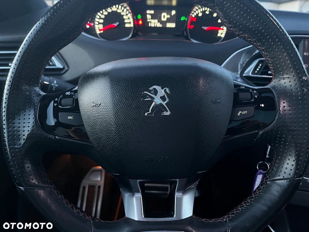 Peugeot 308 1.2 PureTech GPF GT Pack S&S EAT8 - 23