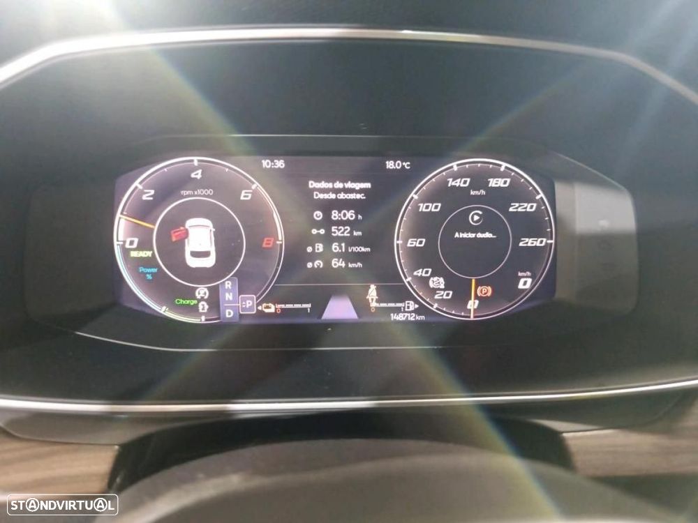 SEAT Leon 1.4 e-Hybrid Xcellence DSG - 3