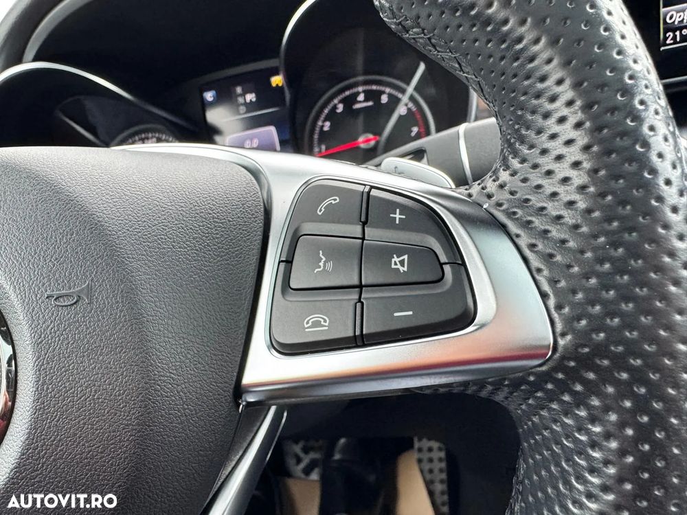 Mercedes-Benz GLC 250 4MATIC - 34