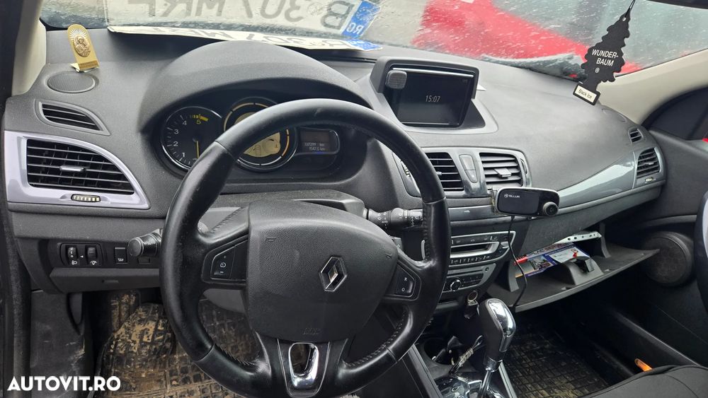 Renault Megane 1.5 dCi Dynamique Aut. - 7