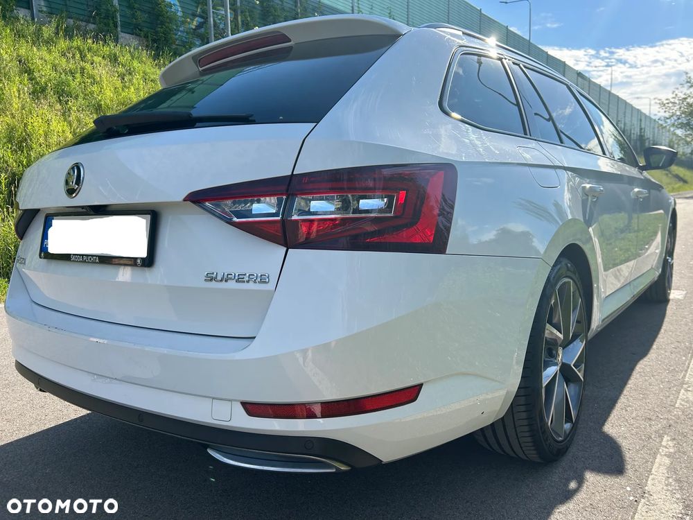 Skoda Superb 2.0 TSI Sportline DSG - 5