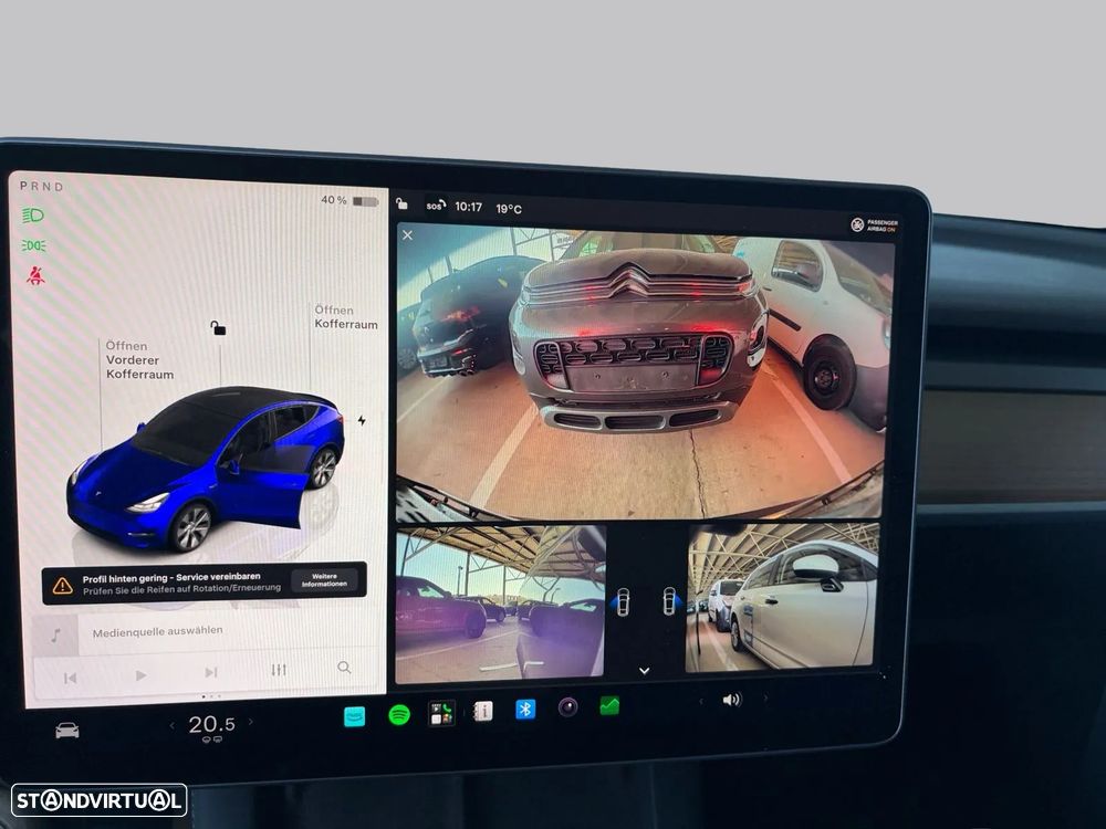 Tesla Model Y Long Range Dual Motor AWD - 8