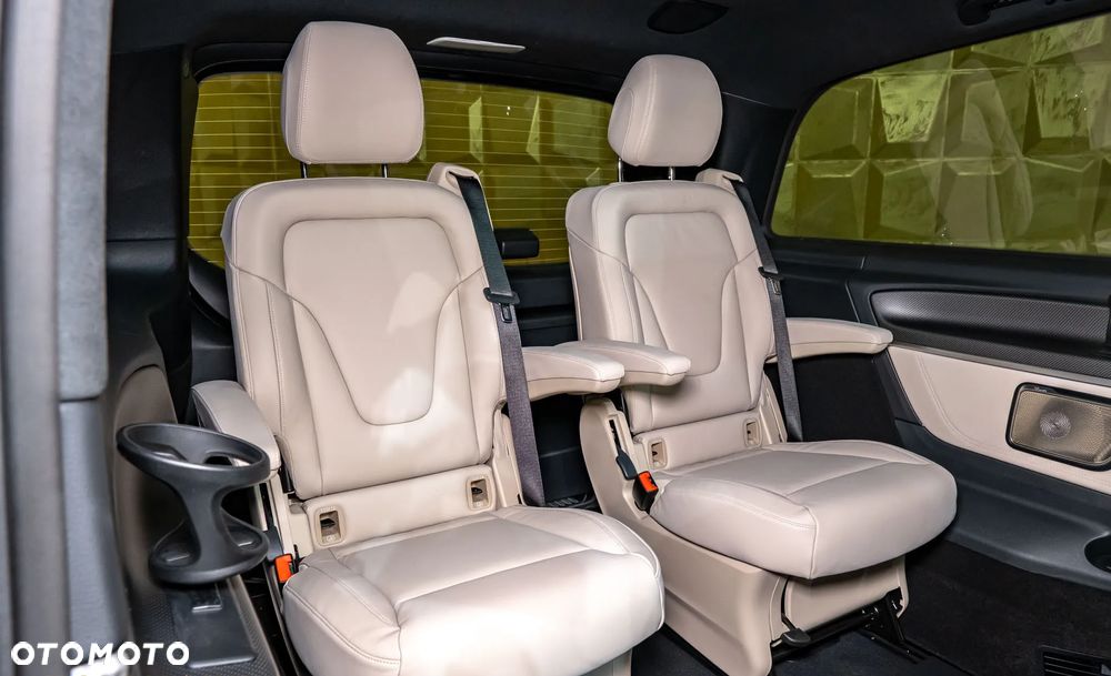 Mercedes-Benz Klasa V 300 d 4-Matic 9G-Tronic Avantgarde (d³ugi) - 14