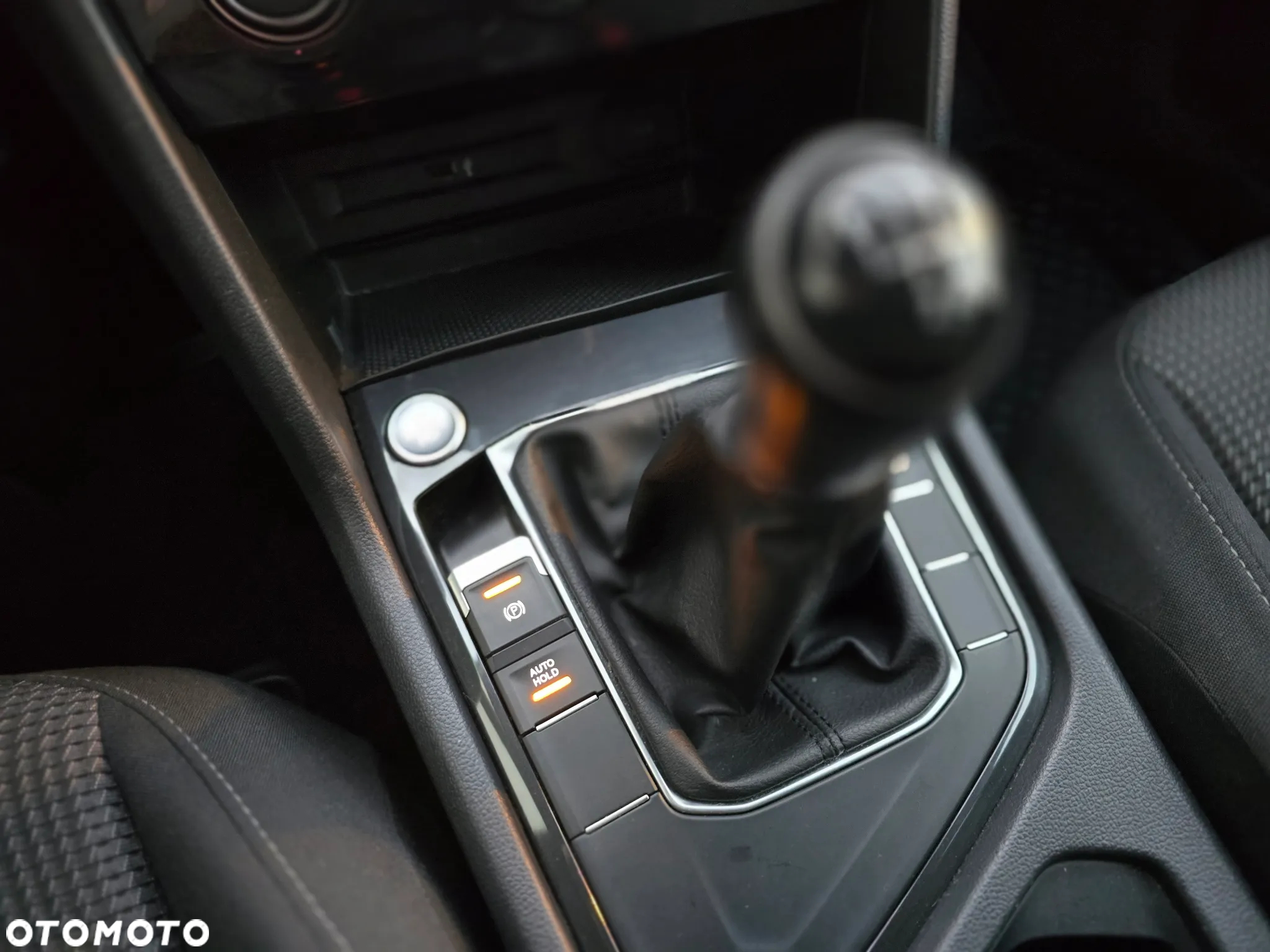Volkswagen Tiguan 2.0 TDI BMT SCR Comfortline - 29