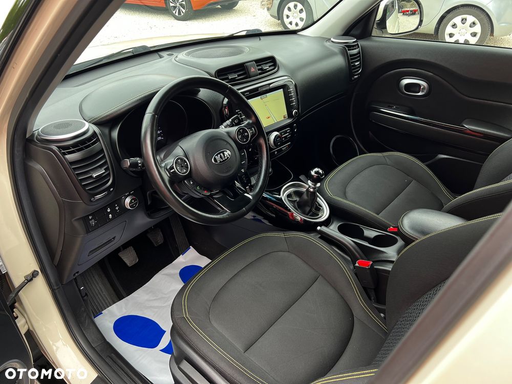 Kia Soul 1.6 CRDI Attract - 11