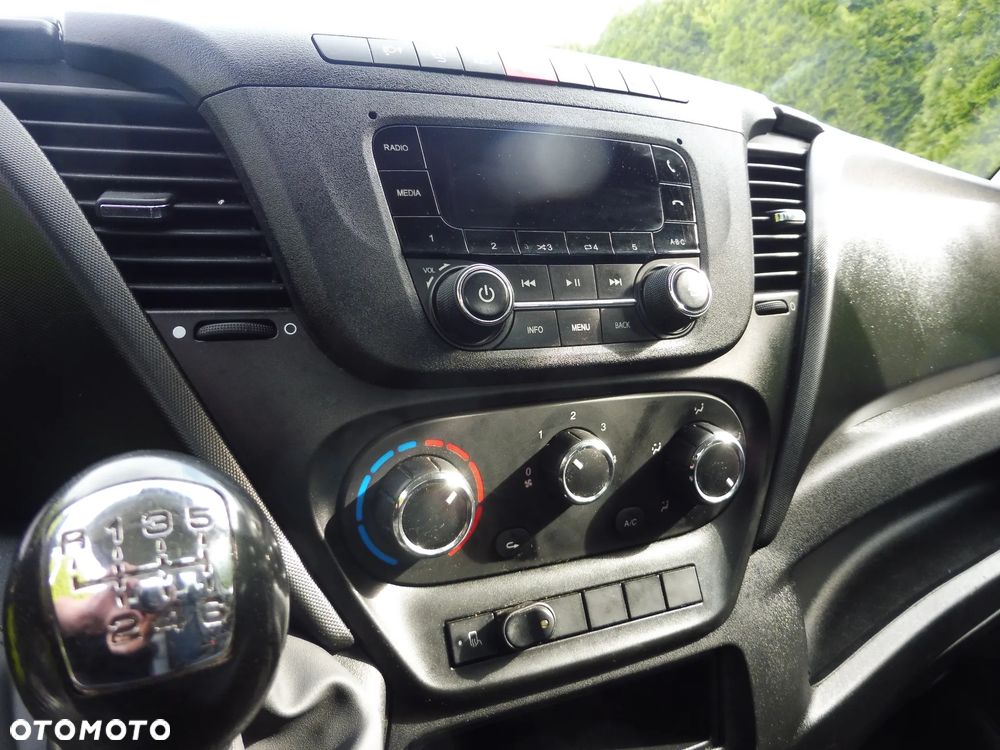 Iveco Daily 35c15 - 12