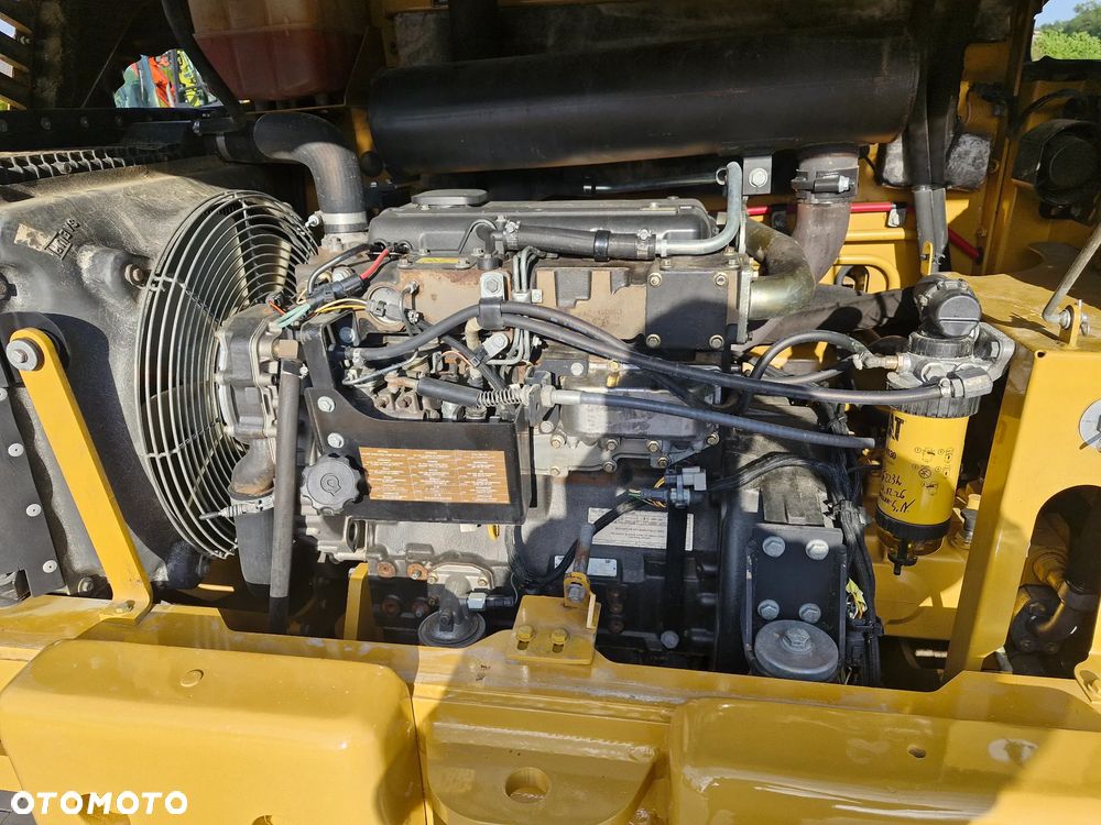 Caterpillar 914G - 12