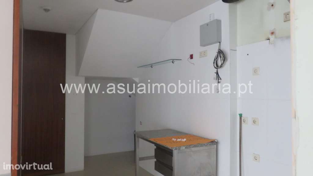 Loja Comercial - Ferreiros - Grande imagem: 3/6