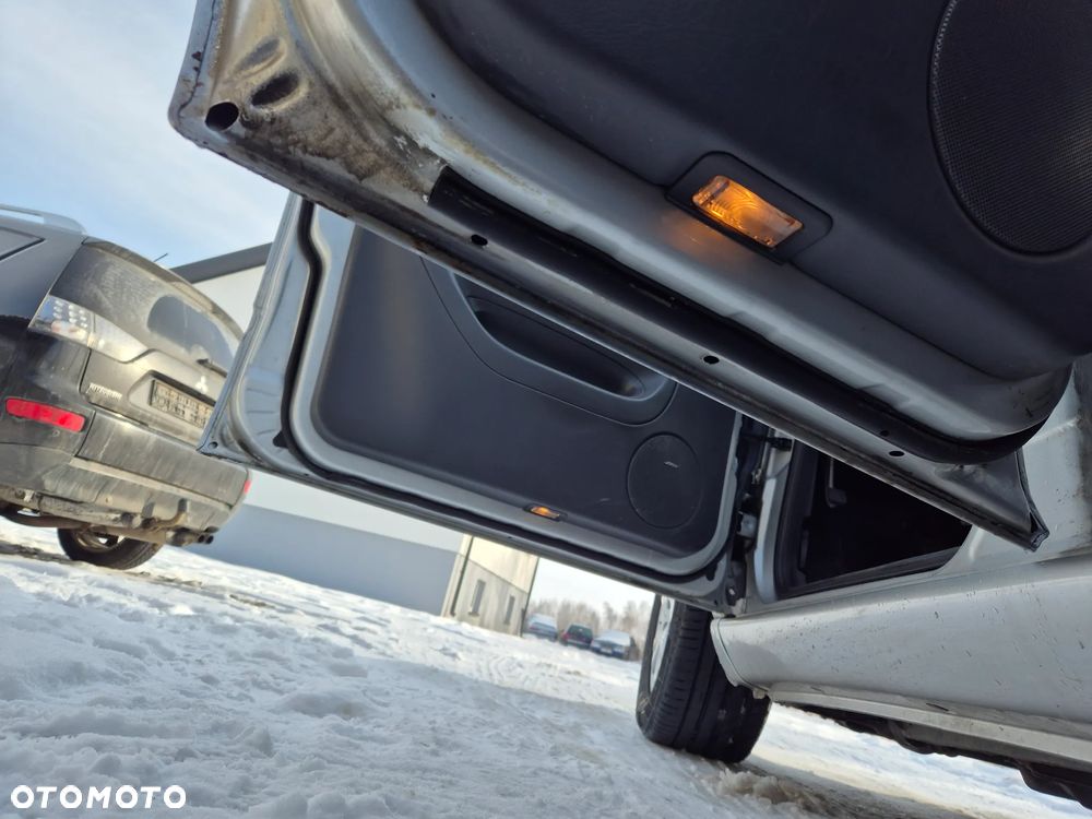 Mercedes-Benz ML - 24