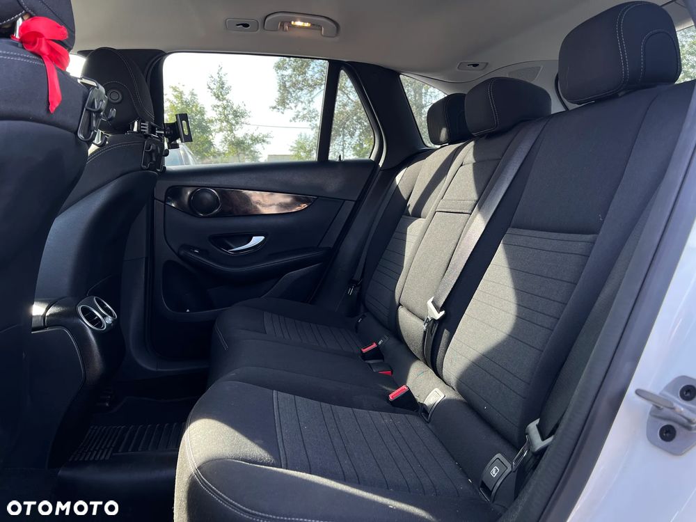 Mercedes-Benz GLC 200 d 4-Matic - 27