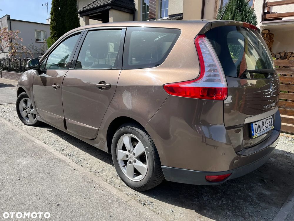 Renault Scenic - 12