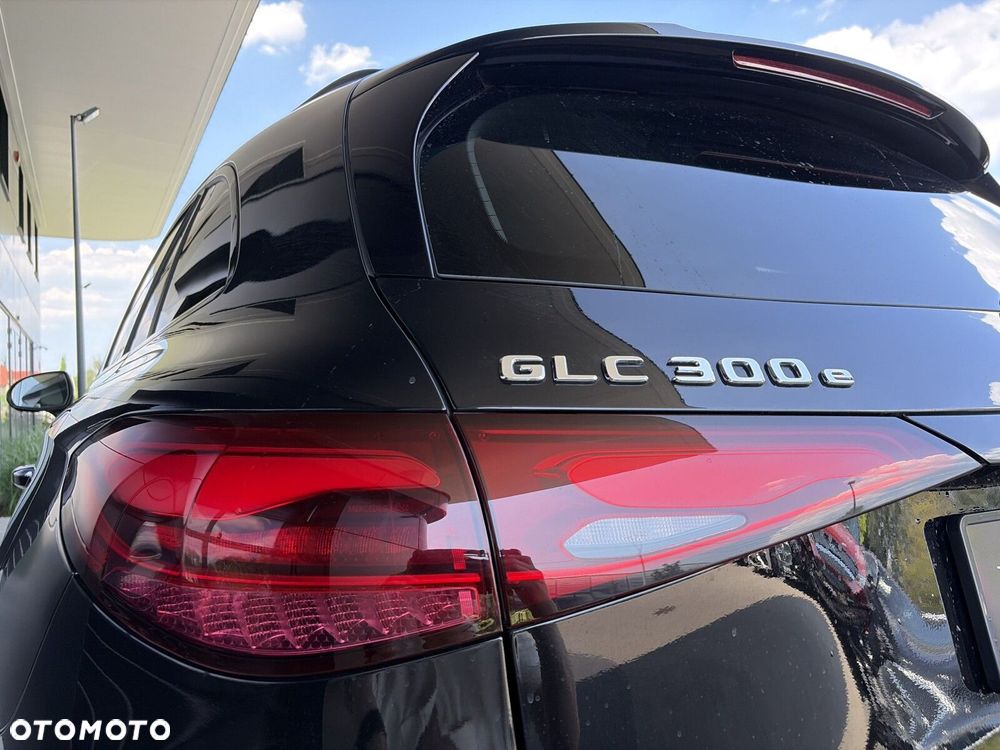 Mercedes-Benz GLC - 18