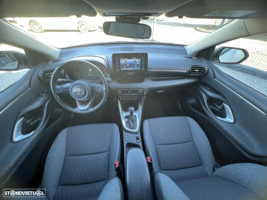 Toyota Yaris 1.5 HDF Comfort Plus - 25