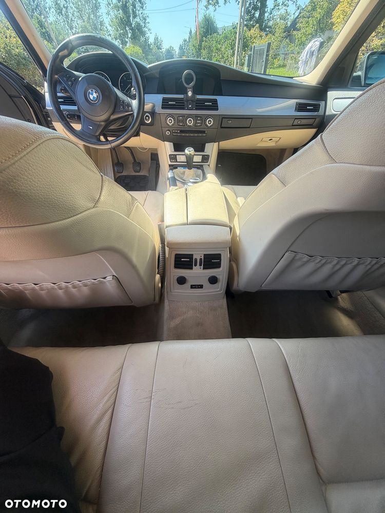 BMW Seria 5 520d - 8