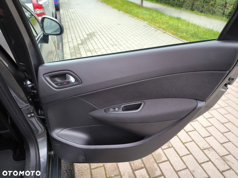 Peugeot 308 1.6 e-HDi Active STT - 30