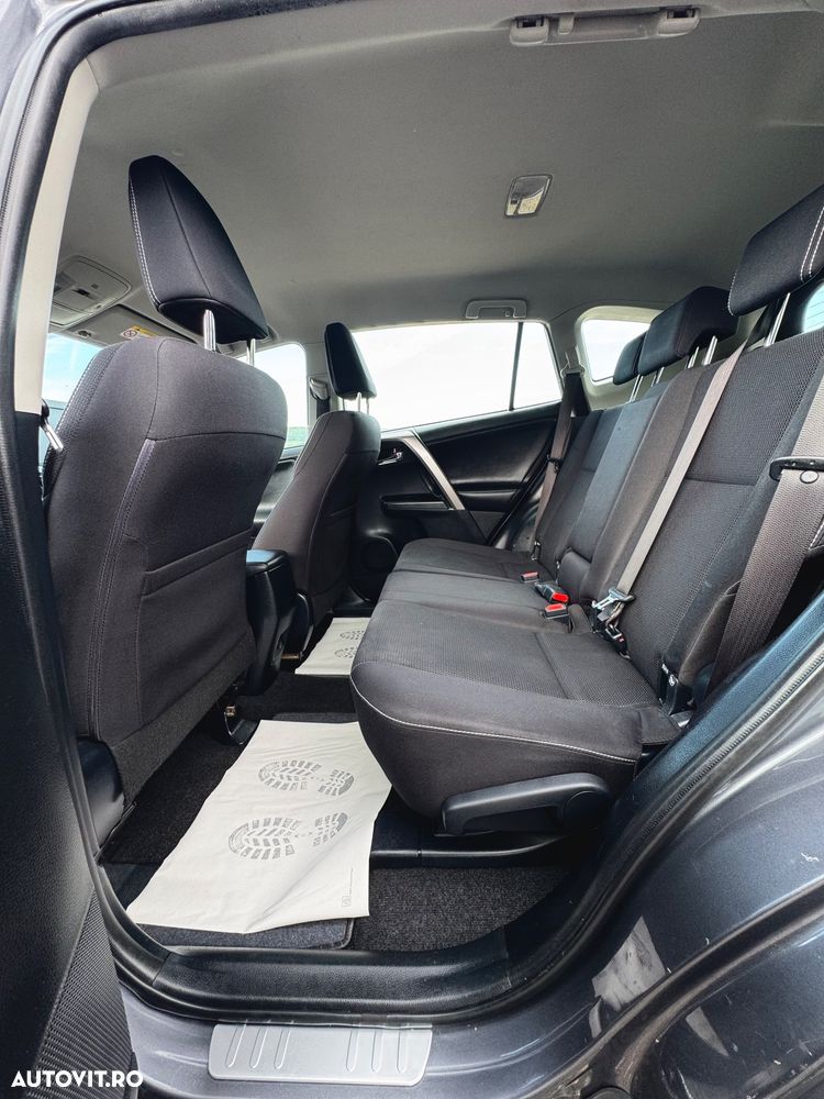 Toyota RAV4 2.0 D-4D Flextone 2WD Elegance - 8