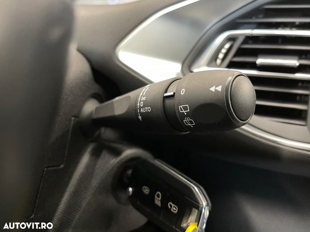 Peugeot 308 1.5 BlueHDi FAP STT Active Pack - 24