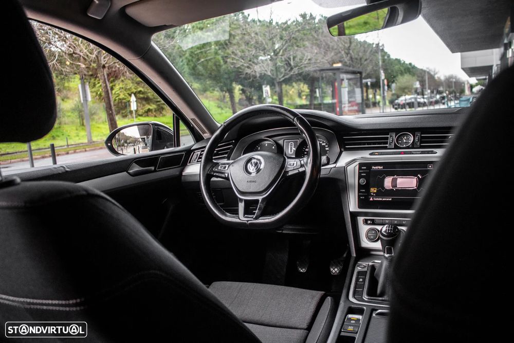 VW Passat Variant 1.6 TDI (BlueMotion ) Comfortline - 31