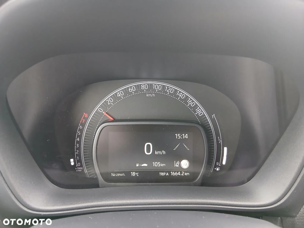 Toyota Aygo X - 13