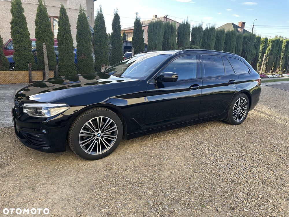 BMW Seria 5 520d Sport Line - 3