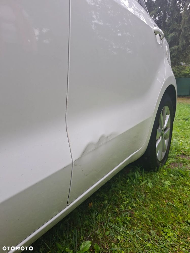 Kia Rio 1.2 M - 7
