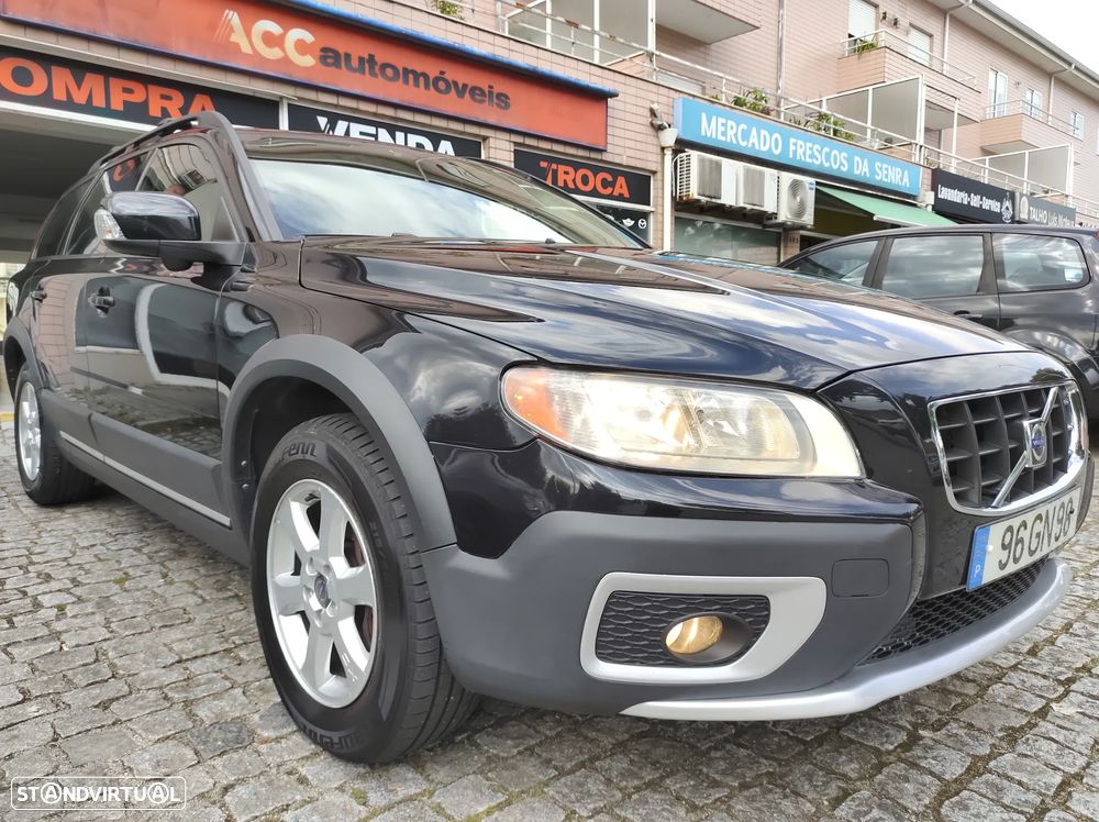 Volvo XC 70 D5 Nivel 2 - 2