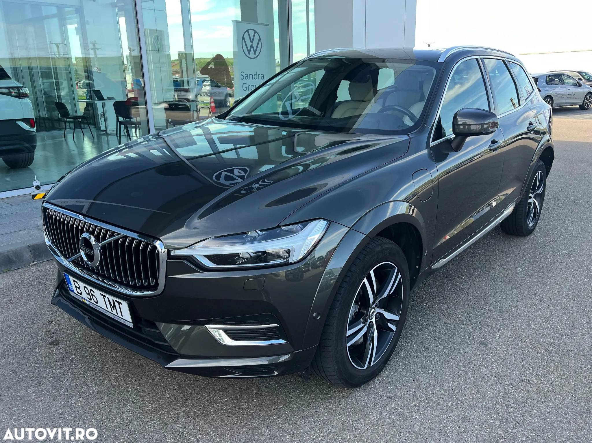 Volvo XC 60 Recharge T8 Twin Engine eAWD Inscription - 4
