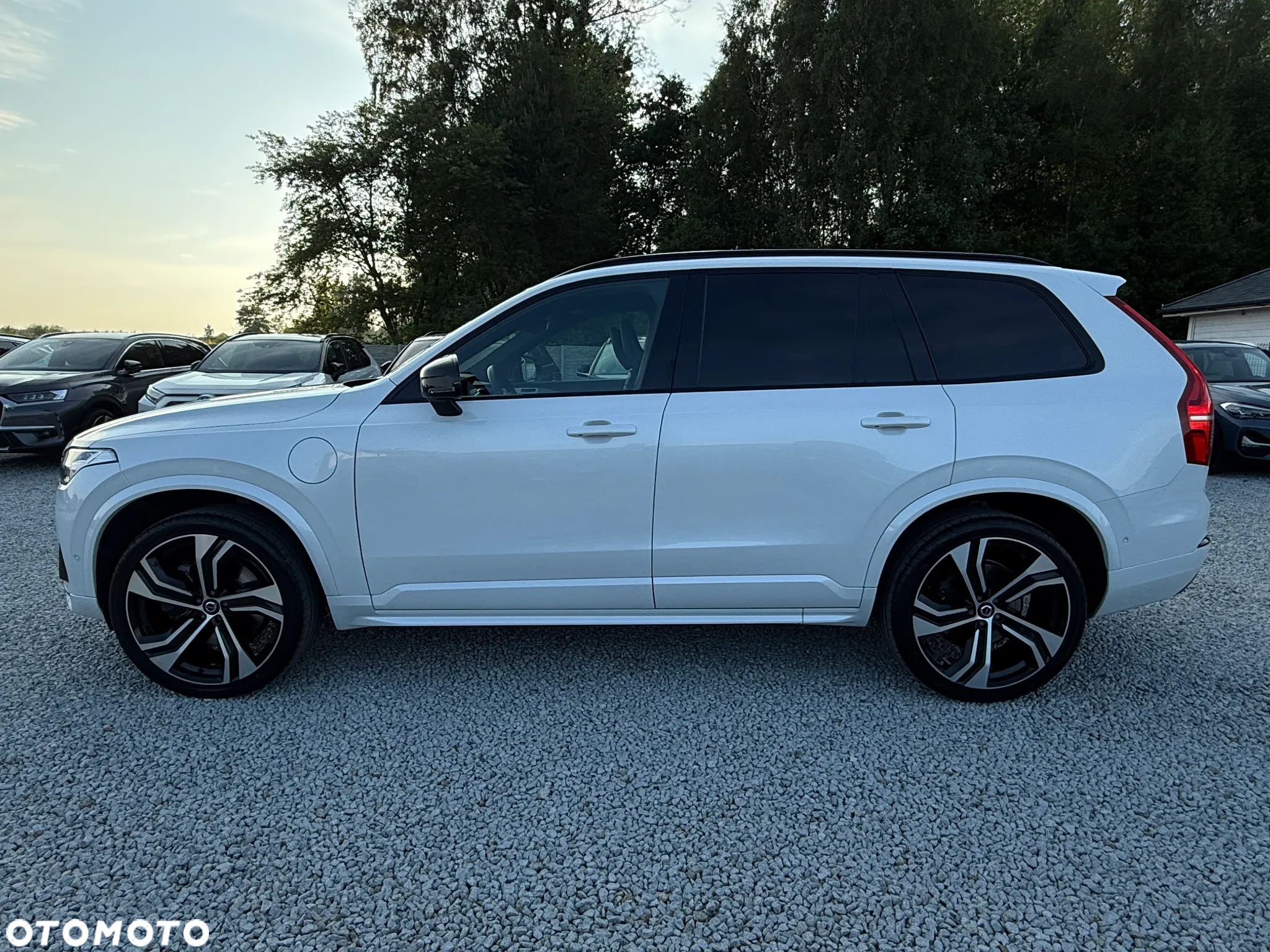 Volvo XC 90 T8 AWD Recharge Geartronic RDesign Edition - 8