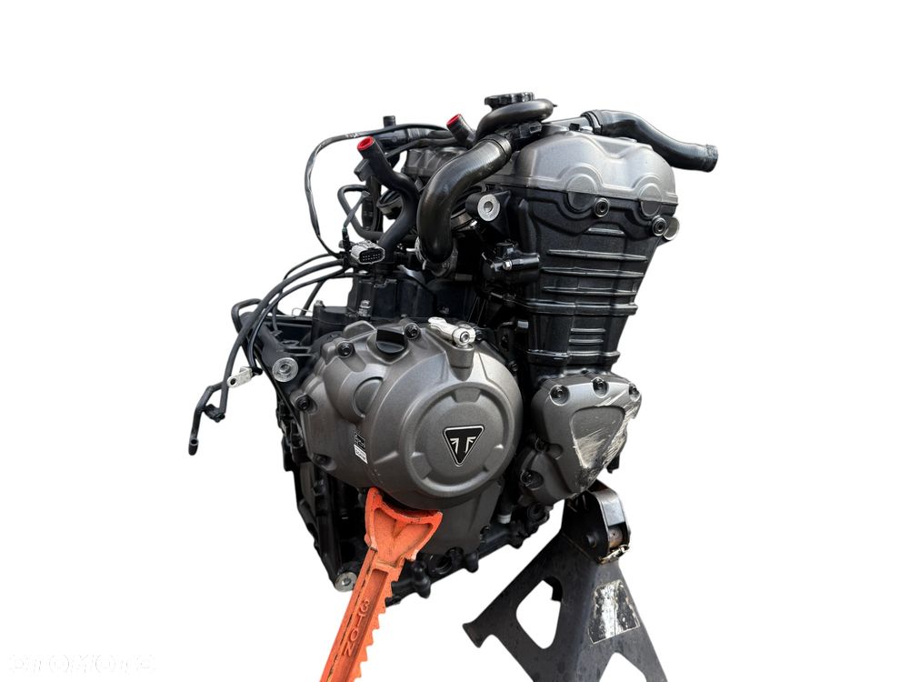Silnik  Triumph  Speed Triple 1200 RS 2022Rok  3.000km  14Dni GW - 14