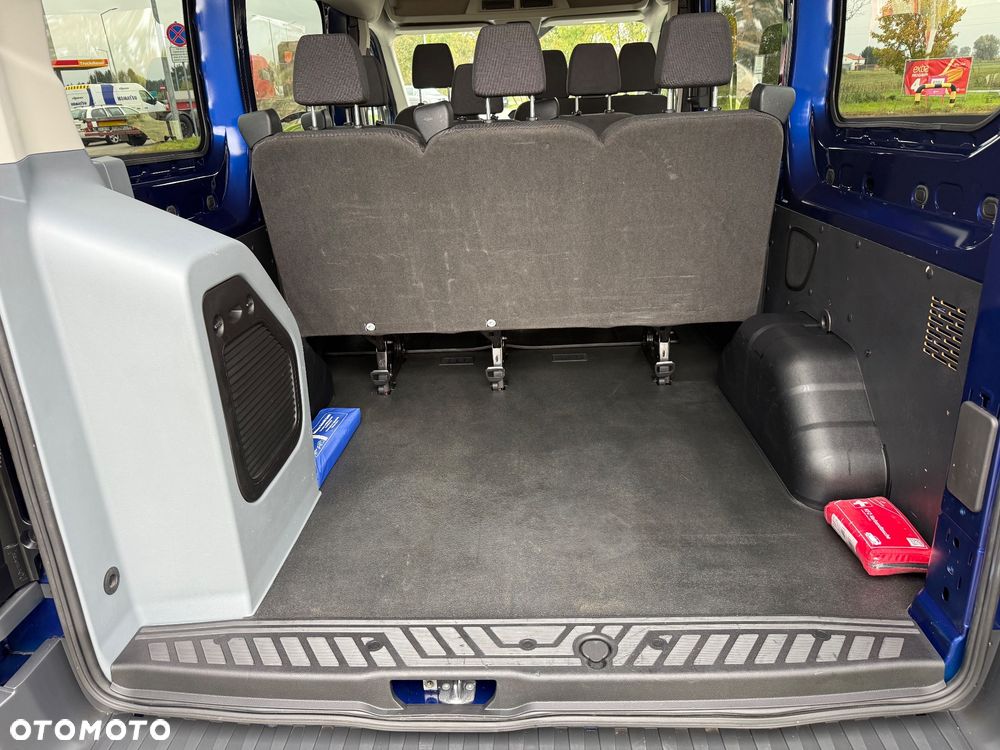 Ford Transit - 20