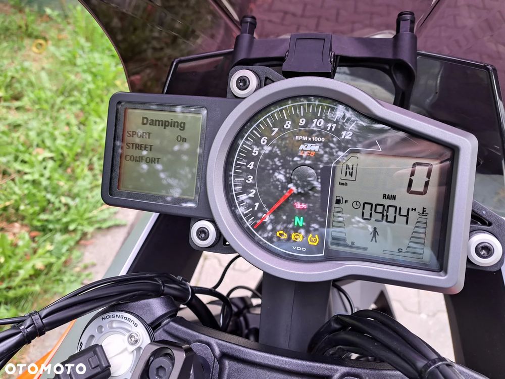 KTM Super Duke - 16