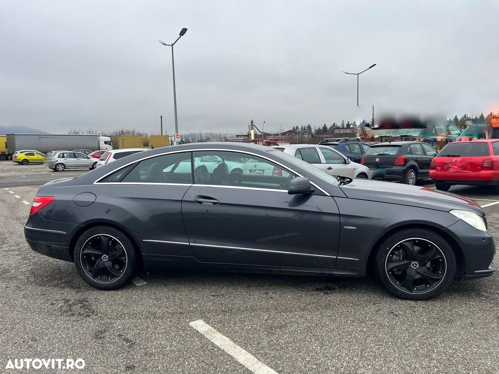 Mercedes-Benz E - 5