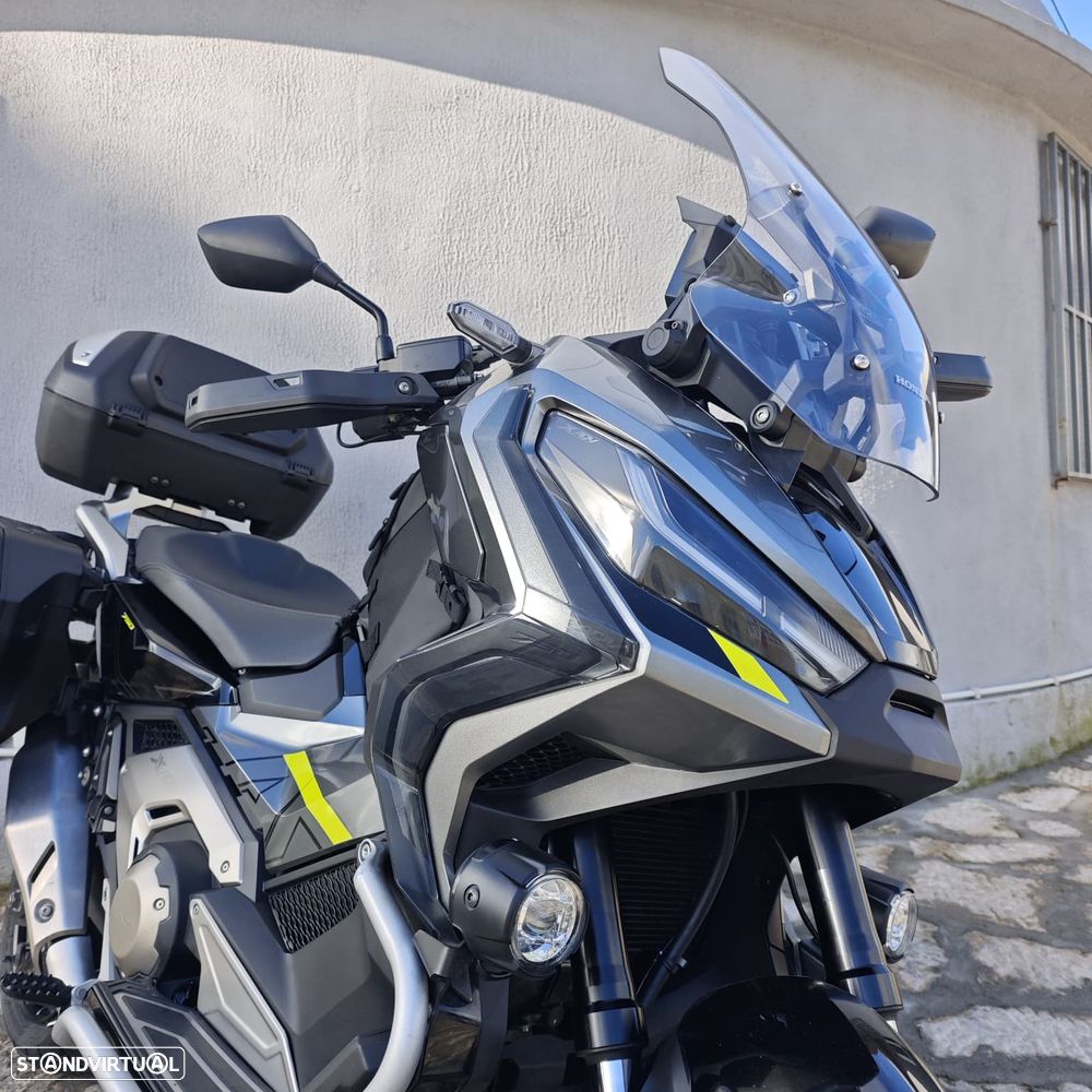 Honda X-ADV 750 SPECIAL EDITION - 3
