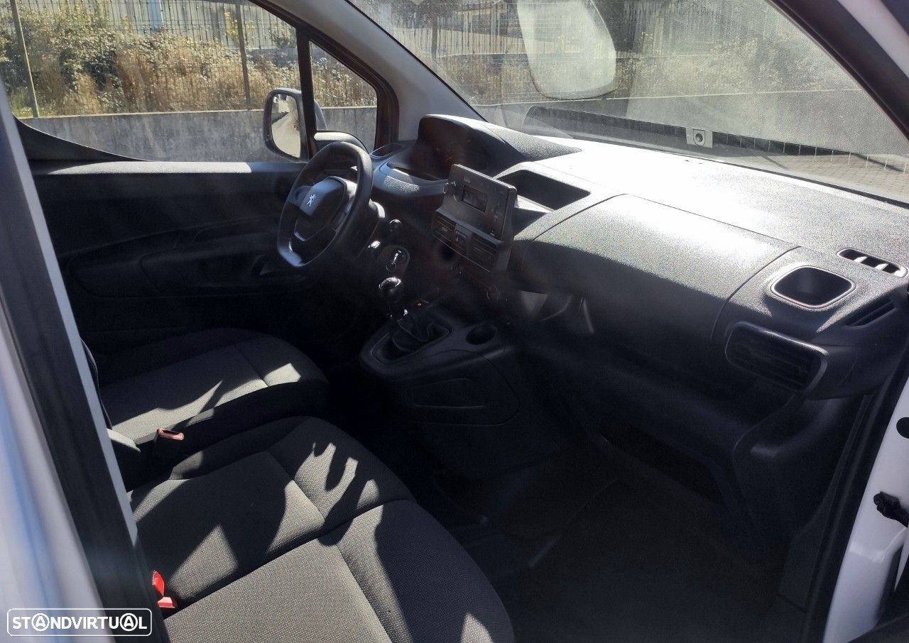 Peugeot Partner 1.5 BlueHDi Asphalt Longa - 7