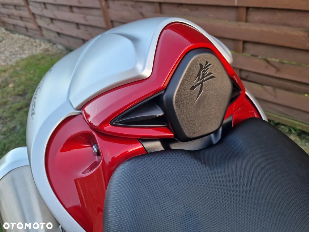 Suzuki Hayabusa - 12