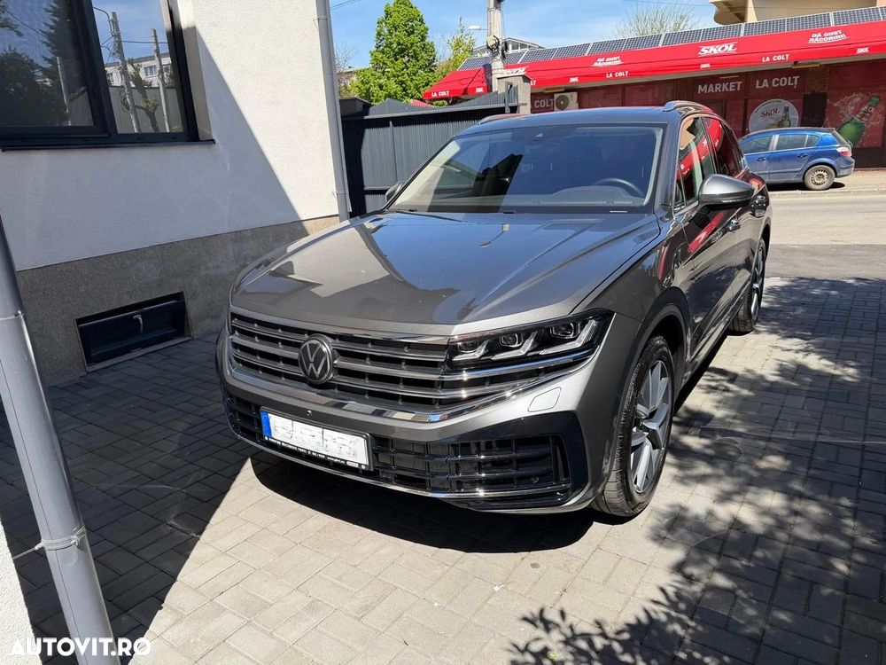 Volkswagen Touareg V6 TDI 4MOTION Elegance - 2