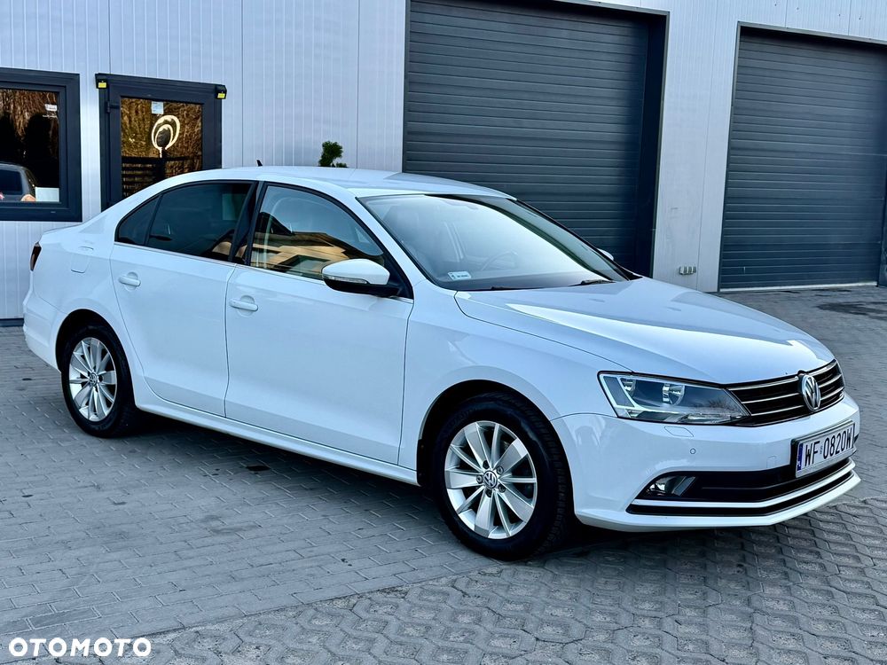 Volkswagen Jetta 1.4 TSI BMT Highline - 4