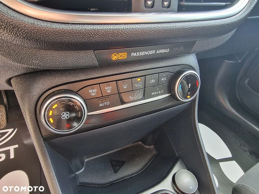 Ford Fiesta - 18