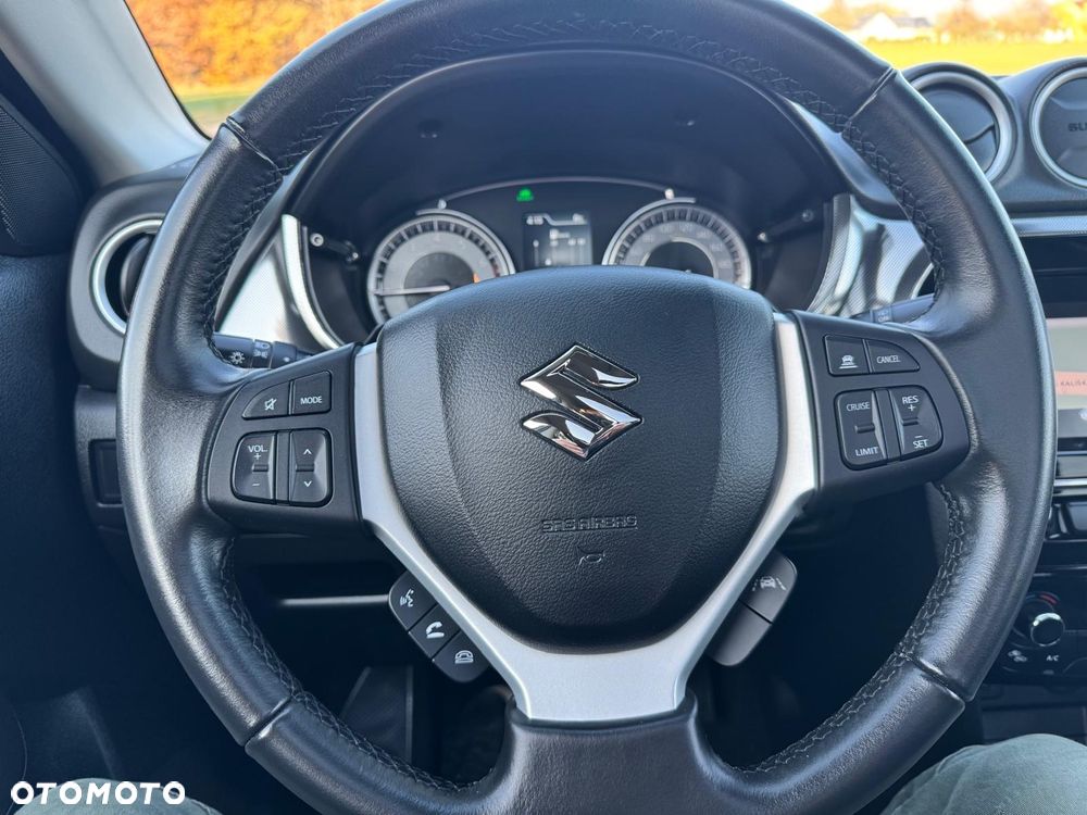 Suzuki Vitara 1.5 DualJet Hybrid Premium Plus 2WD AGS - 16