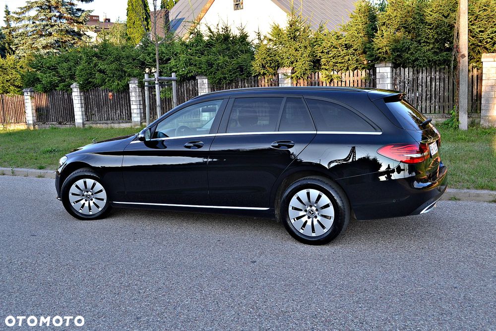 Mercedes-Benz Klasa C 220 d 9G-TRONIC Exclusive - 12