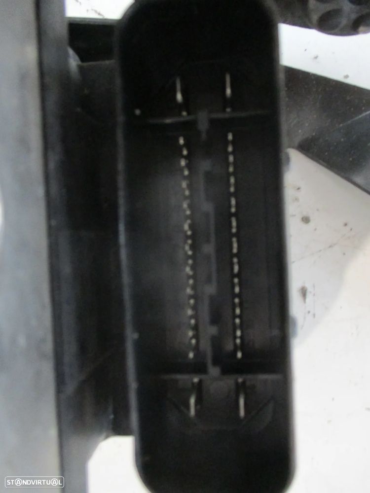 Módulo ABS Renault Megane III 2011 - 3