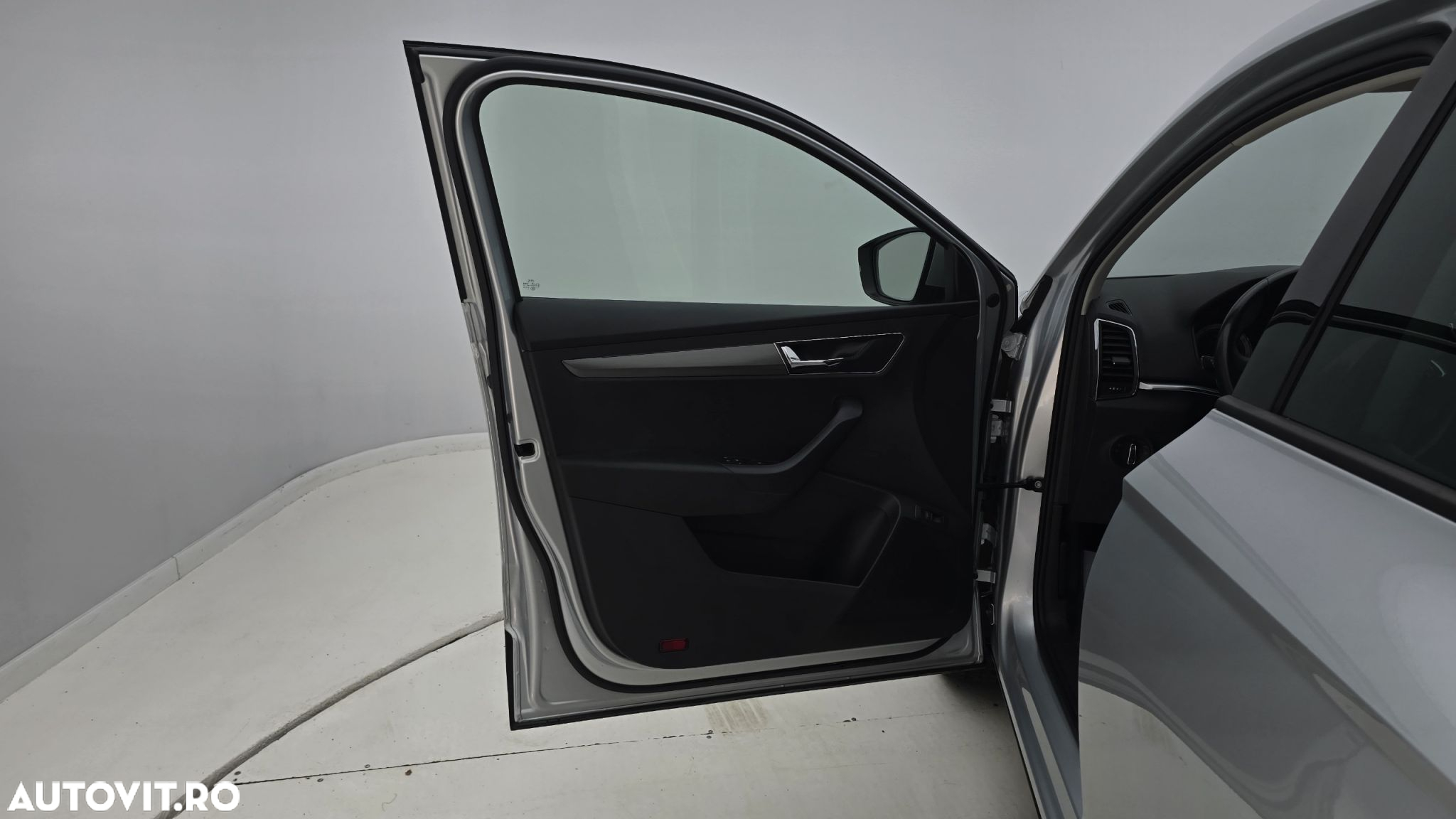 Skoda Karoq 1.5 TSI DSG Style - 10
