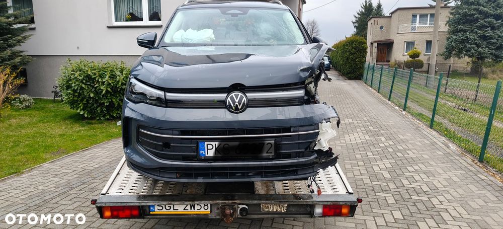 Volkswagen Tiguan 1.5 eTSI Elegance DSG - 2