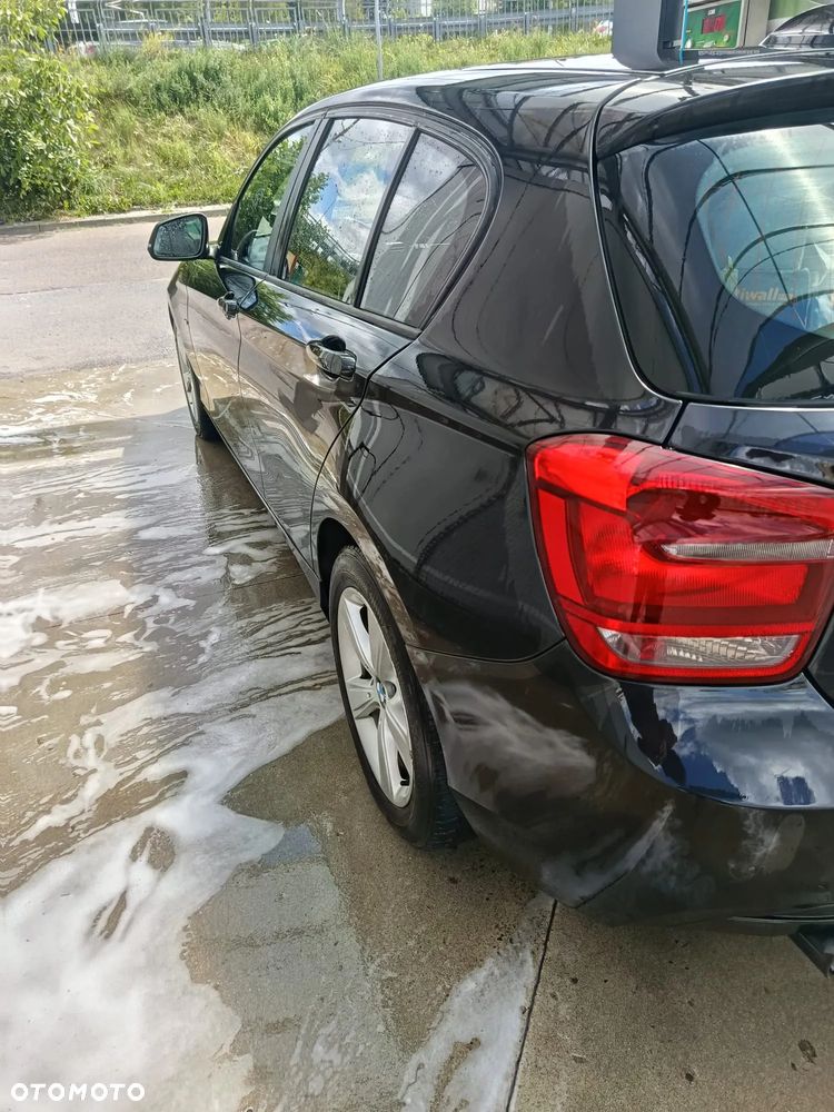BMW Seria 1 116d EfficientDynamics Sport Line - 9