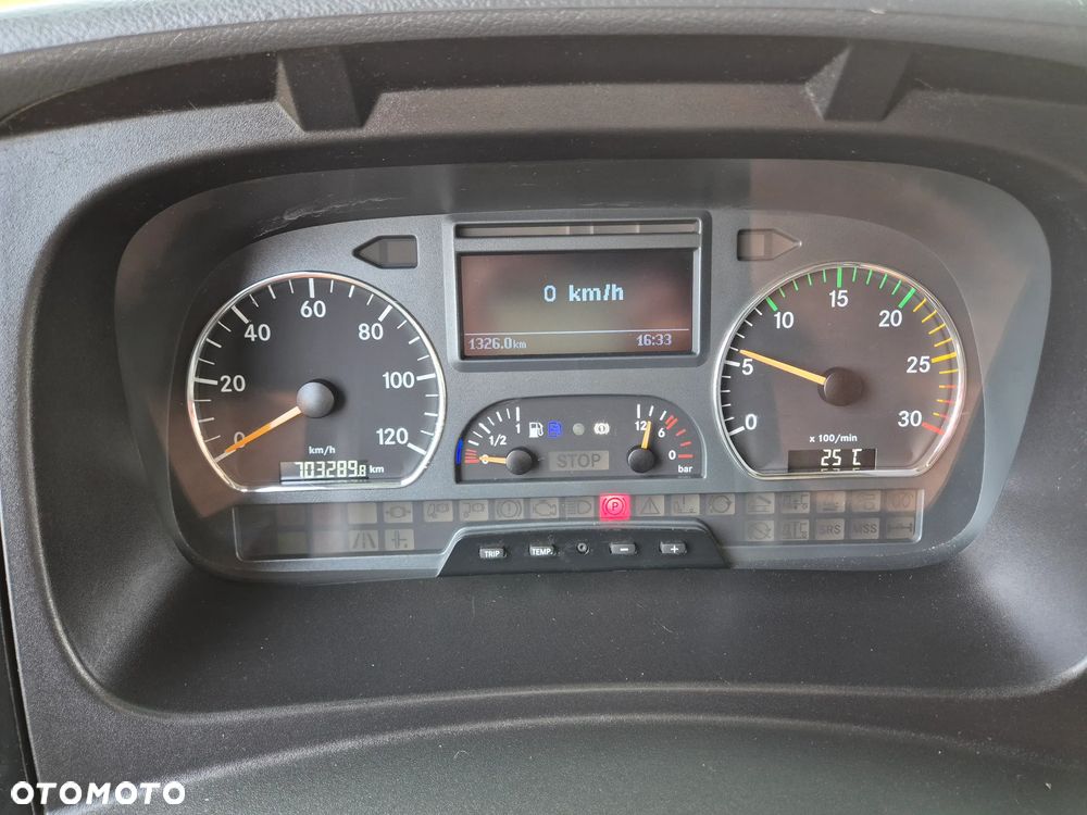 Mercedes-Benz Atego 1224 z Niemiec 9m kontener izoterma podział manual 1222 okazja - 13